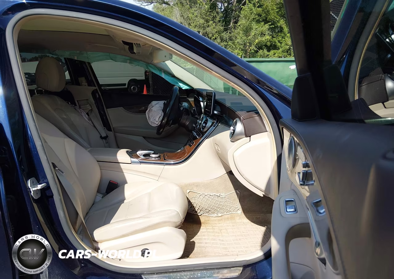 2015 Mercedes-Benz C 300 Luxury 4Matic VIN:55SWF4KB8FU006281 - 5