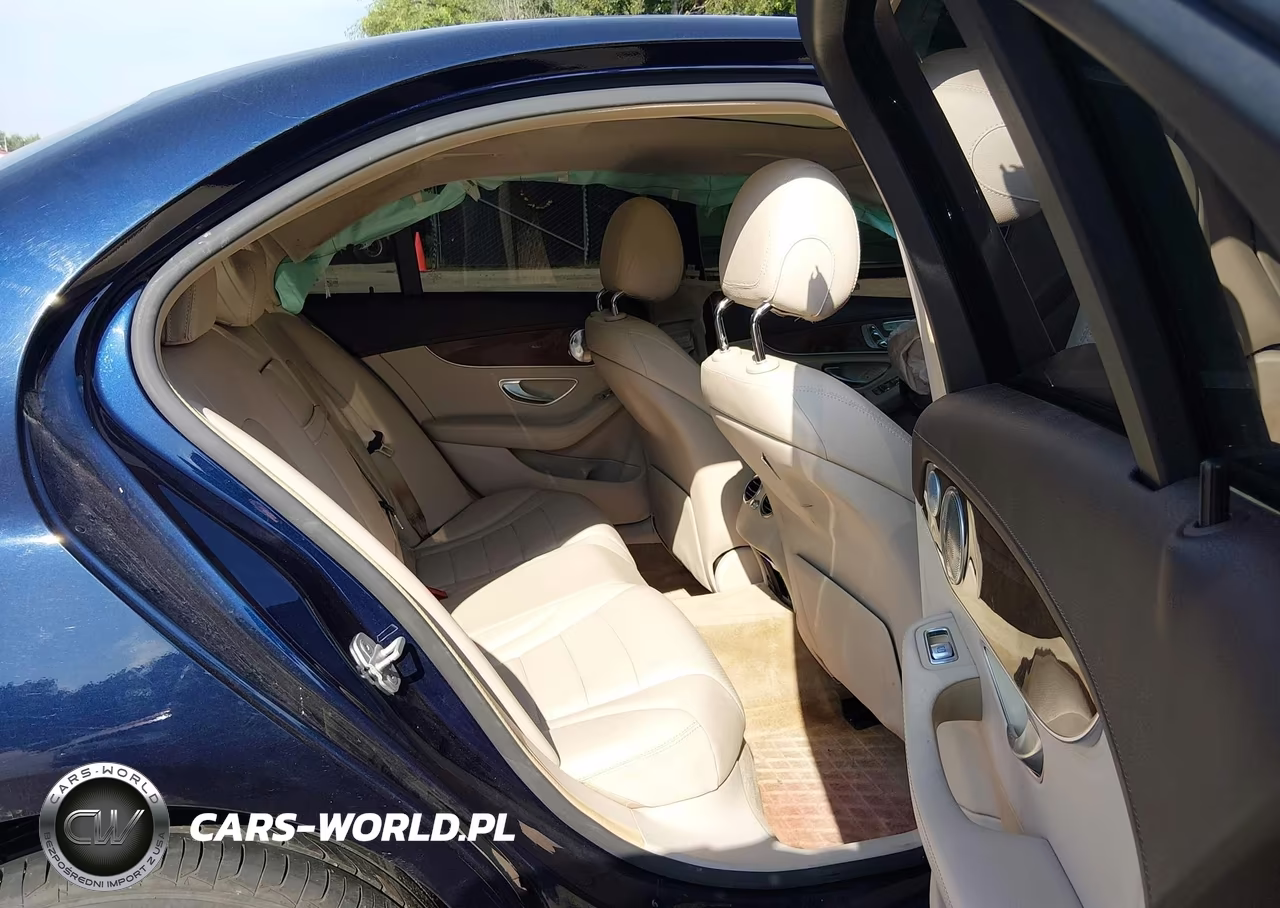 2015 Mercedes-Benz C 300 Luxury 4Matic VIN:55SWF4KB8FU006281 - 8