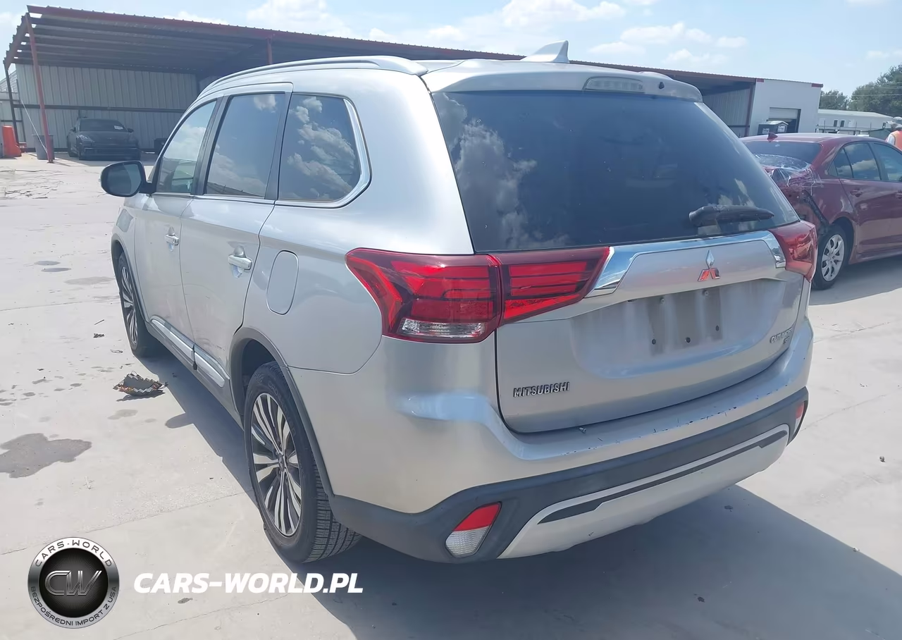 2019 Mitsubishi Outlander Sel VIN:JA4AZ3A34KJ001597 - 3