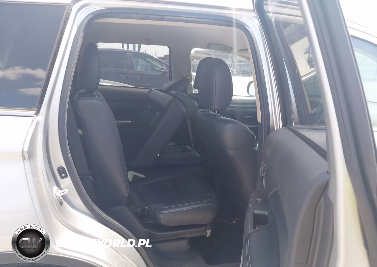 2019 Mitsubishi Outlander Sel VIN:JA4AZ3A34KJ001597 - 8