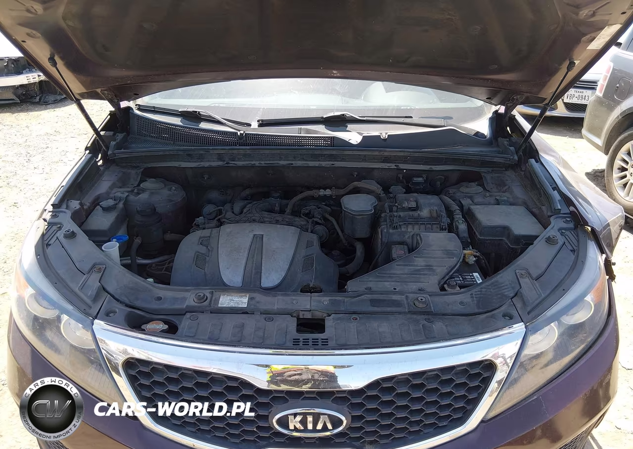 2013 Kia Sorento Lx V6 VIN:5XYKT4A23DG310473 - 10