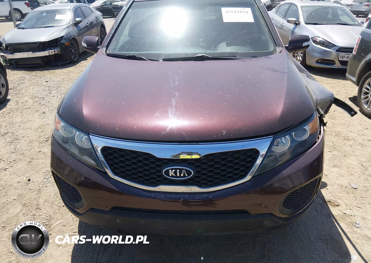2013 Kia Sorento Lx V6 VIN:5XYKT4A23DG310473 - 12
