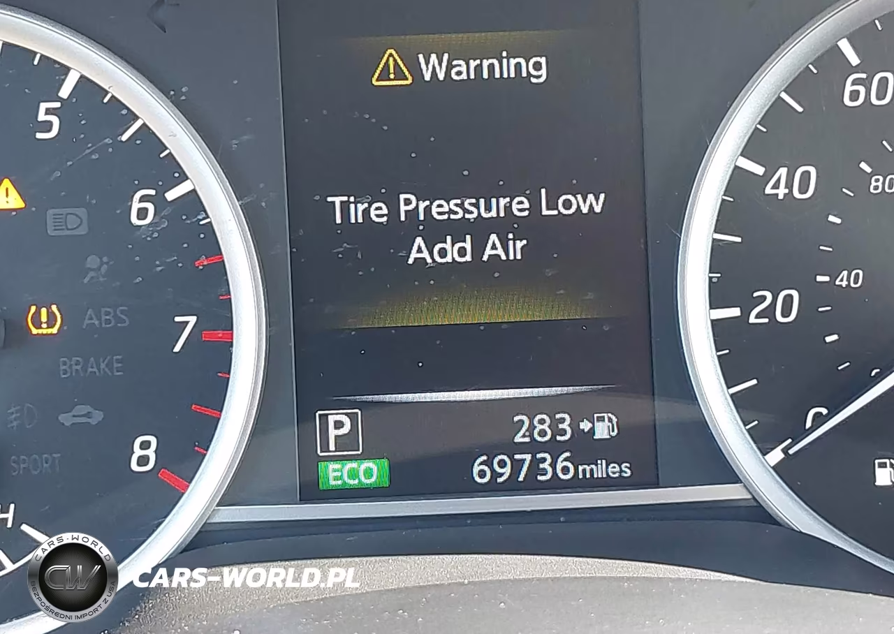 2017 Nissan Sentra Sr Turbo VIN:3N1CB7AP5HY247840 - 15