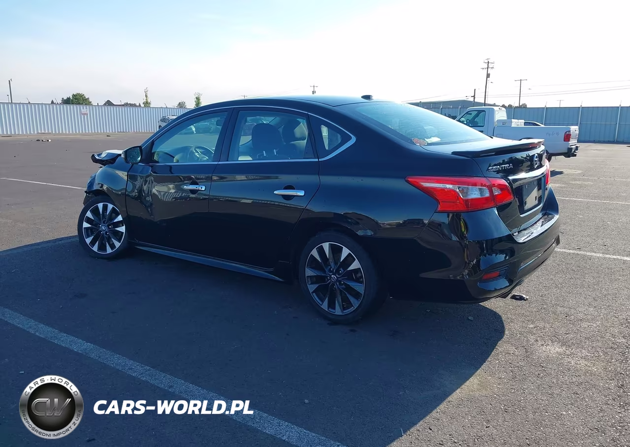 2017 Nissan Sentra Sr Turbo VIN:3N1CB7AP5HY247840 - 3