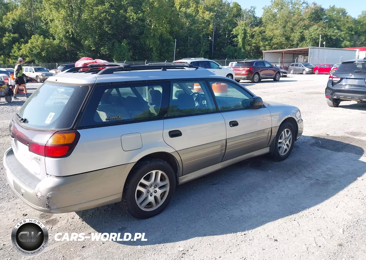 2013 Subaru Outback 2.5I Premium VIN:4S4BRCGC2D3261226 - 4