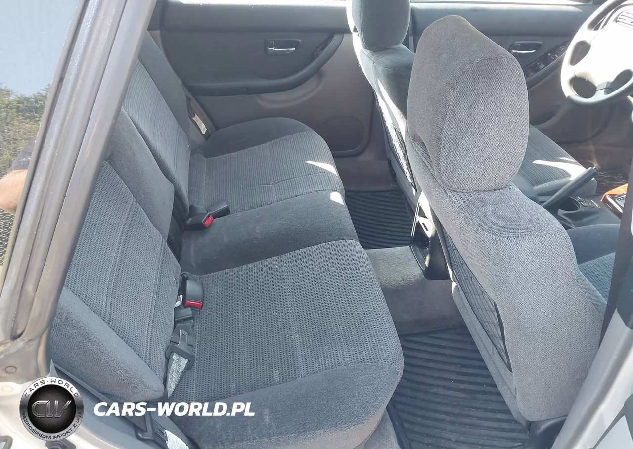 2013 Subaru Outback 2.5I Premium VIN:4S4BRCGC2D3261226 - 8