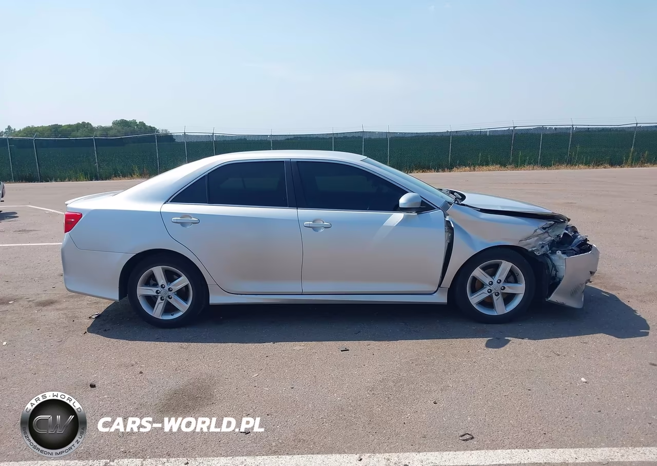 2013 Toyota Camry Se VIN:4T1BF1FK0DU221209 - 13