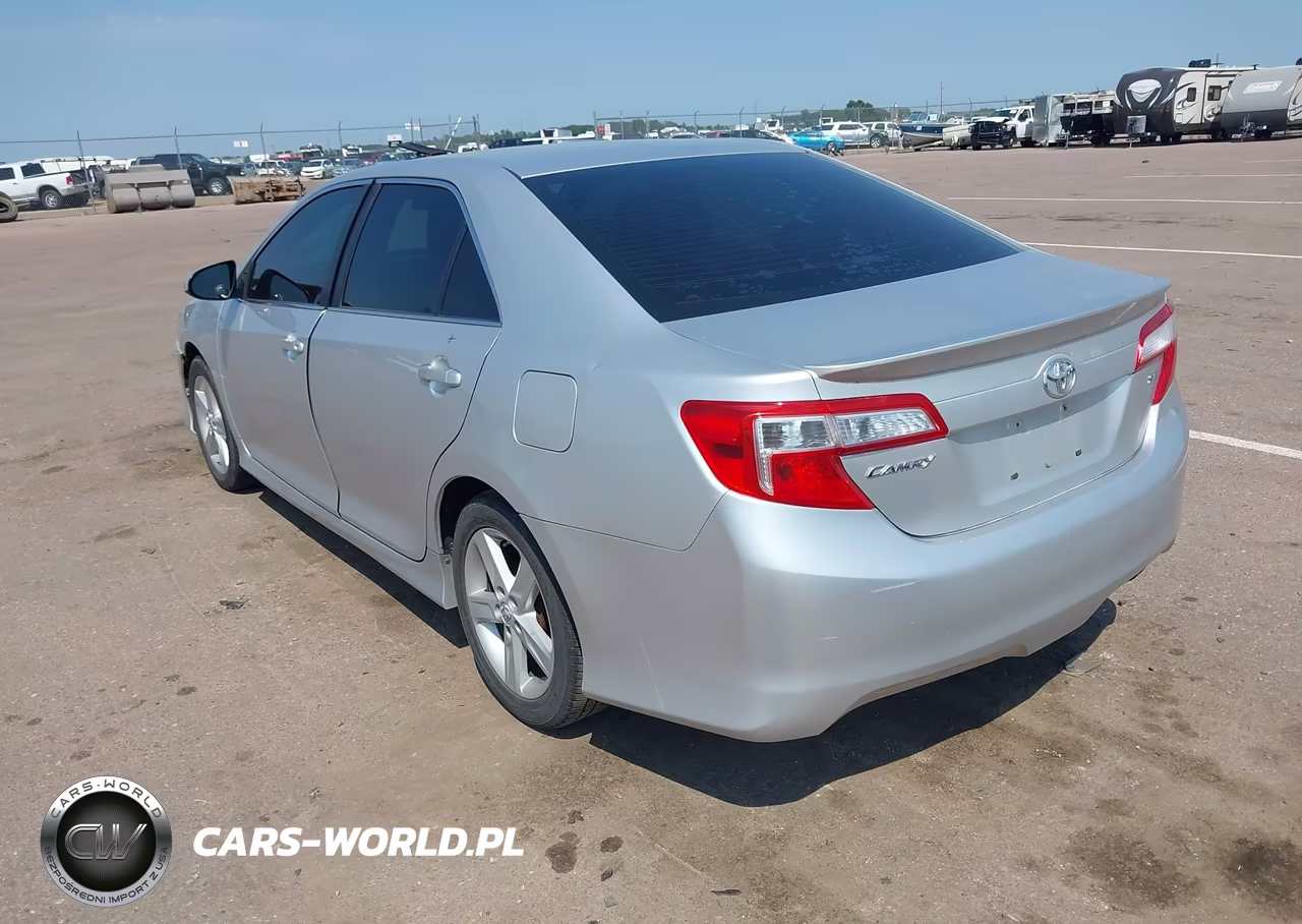 2013 Toyota Camry Se VIN:4T1BF1FK0DU221209 - 3