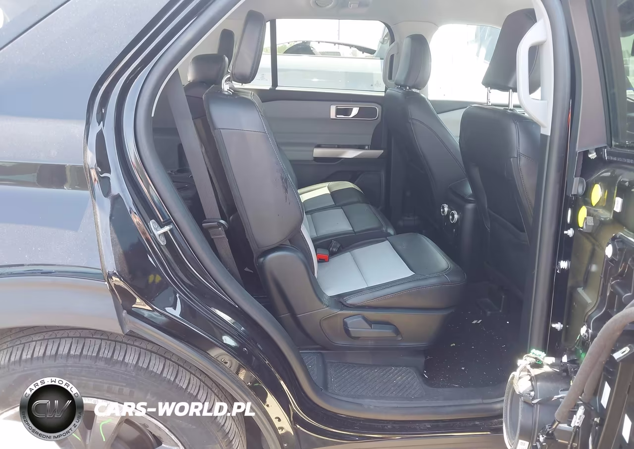 2023 Ford Explorer Xlt VIN:1FMSK7DH9PGA95876 - 8