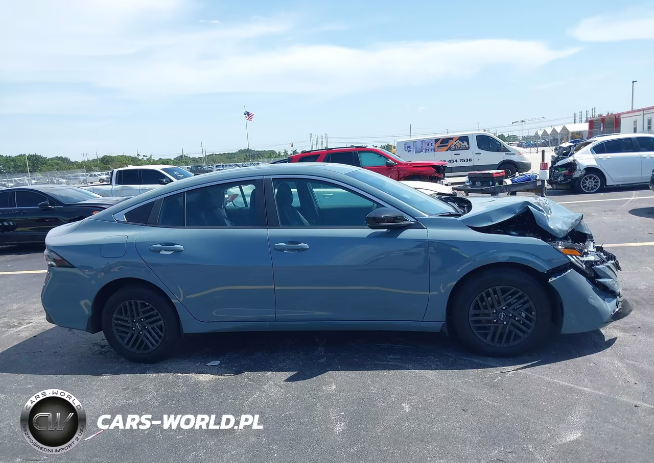2026 Nissan Sentra Sv VIN:3N1AB9CV1TY233036 - 13