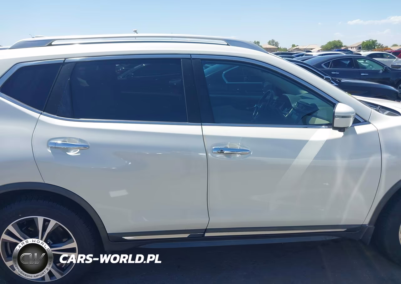 2017 Nissan Rogue Sl VIN:JN8AT2MT6HW403537 - 13