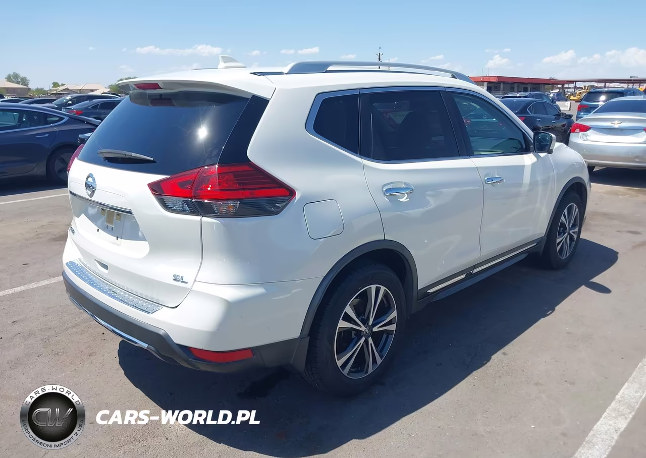 2017 Nissan Rogue Sl VIN:JN8AT2MT6HW403537 - 4