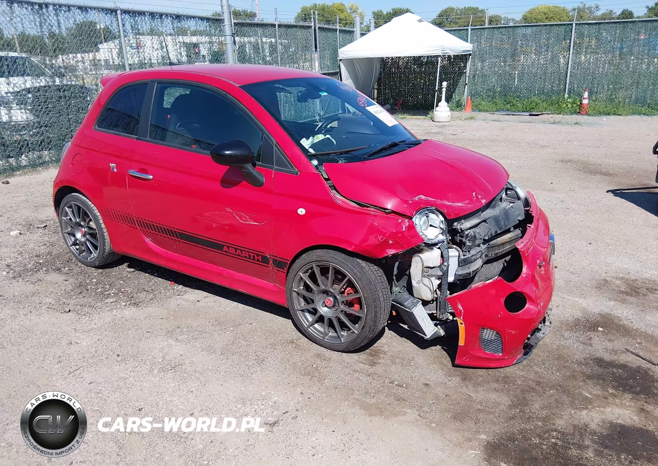 2017 Fiat 500 Abarth – zdjęcie 1 z 15