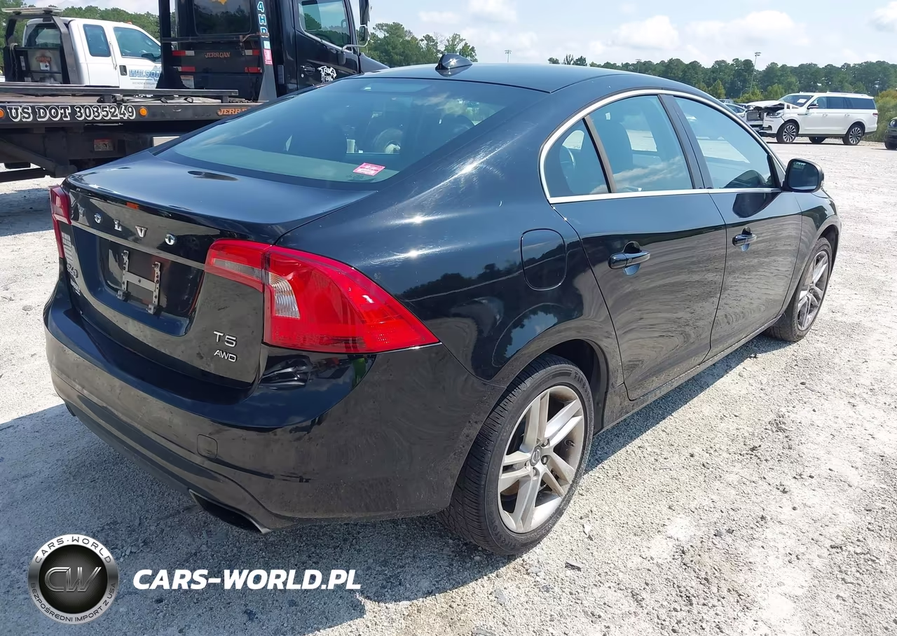 2014 Volvo S60 T5 VIN:YV1612FH3E2279515 - 4