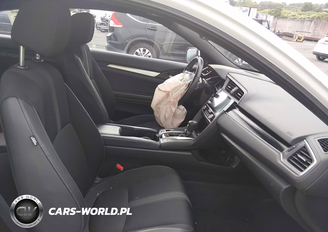 2019 Honda Civic Sport VIN:2HGFC4B85KH302704 - 5
