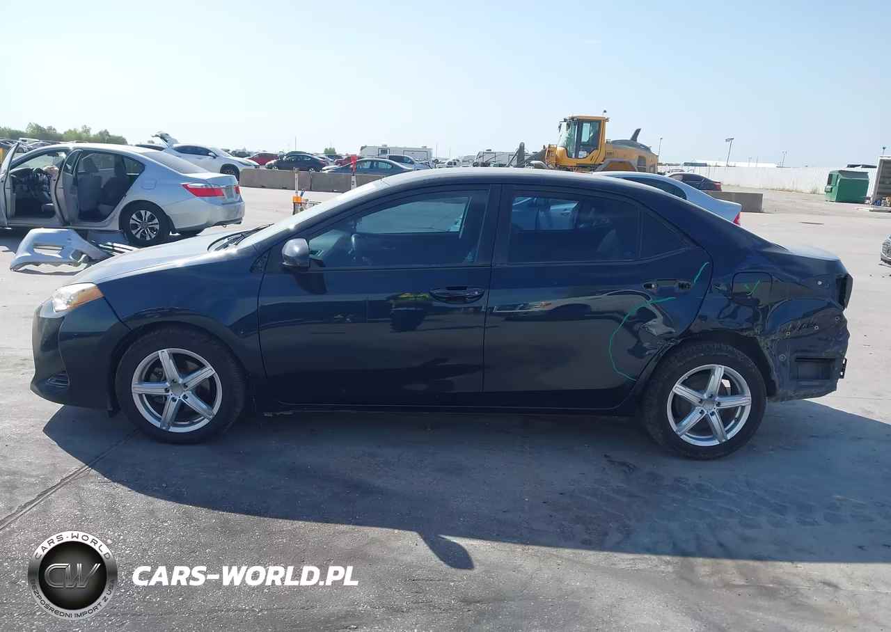 2017 Toyota Corolla Le VIN:2T1BURHE5HC814597 - 15