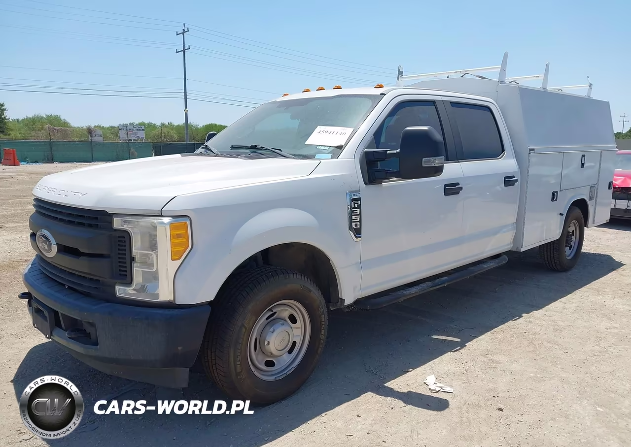 2017 Ford F-350 Chassis Xl VIN:1FD7W3E62HED87205 - 2