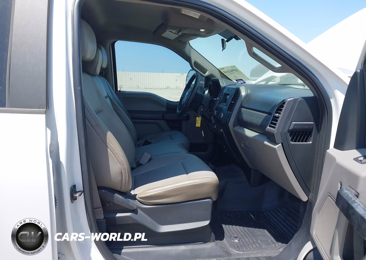 2017 Ford F-350 Chassis Xl VIN:1FD7W3E62HED87205 - 5