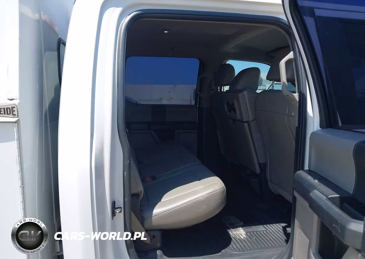 2017 Ford F-350 Chassis Xl VIN:1FD7W3E62HED87205 - 8