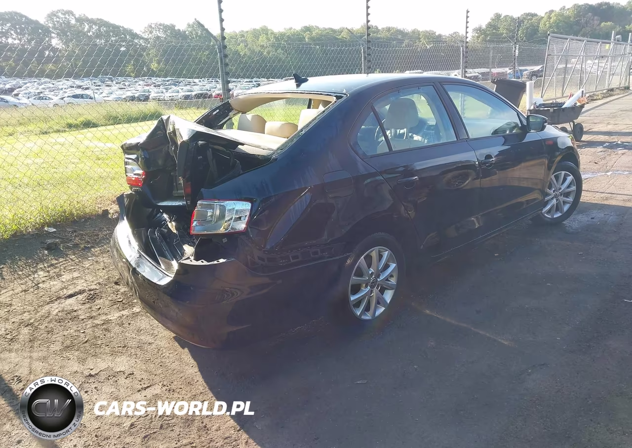2012 Volkswagen Jetta 2.5L Se VIN:3VWDX7AJ6CM424567 - 4