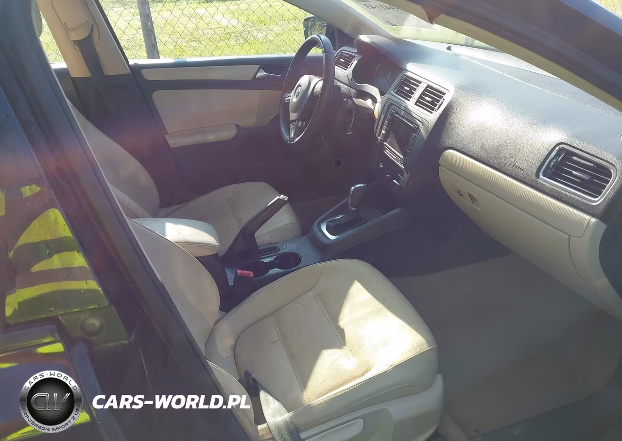 2012 Volkswagen Jetta 2.5L Se VIN:3VWDX7AJ6CM424567 - 5