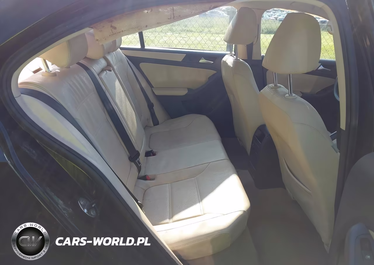 2012 Volkswagen Jetta 2.5L Se VIN:3VWDX7AJ6CM424567 - 8
