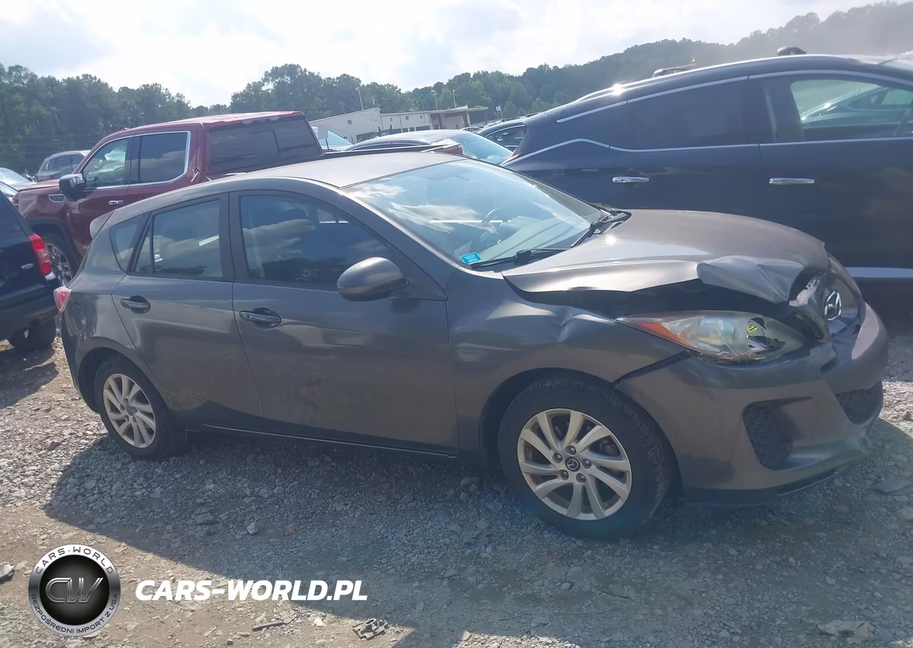 2013 Mazda Mazda3 I Touring VIN:JM1BL1L74D1813565 - 13