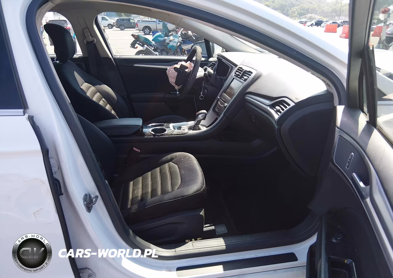 2013 Ford Fusion Se VIN:3FA6P0HR4DR319163 - 3