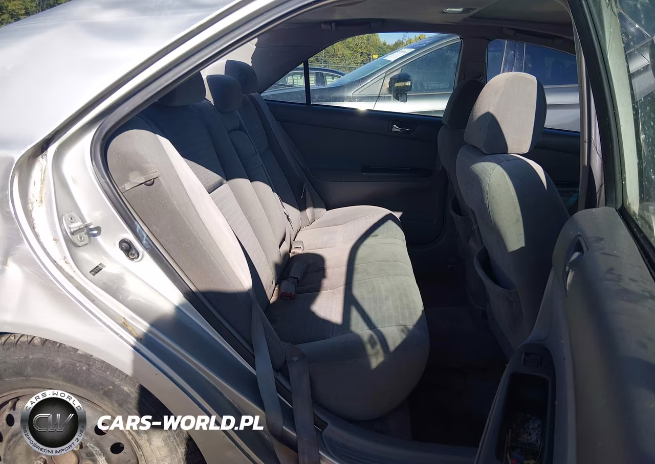 2005 Toyota Camry Le VIN:4T1BE32K25U957543 - 8