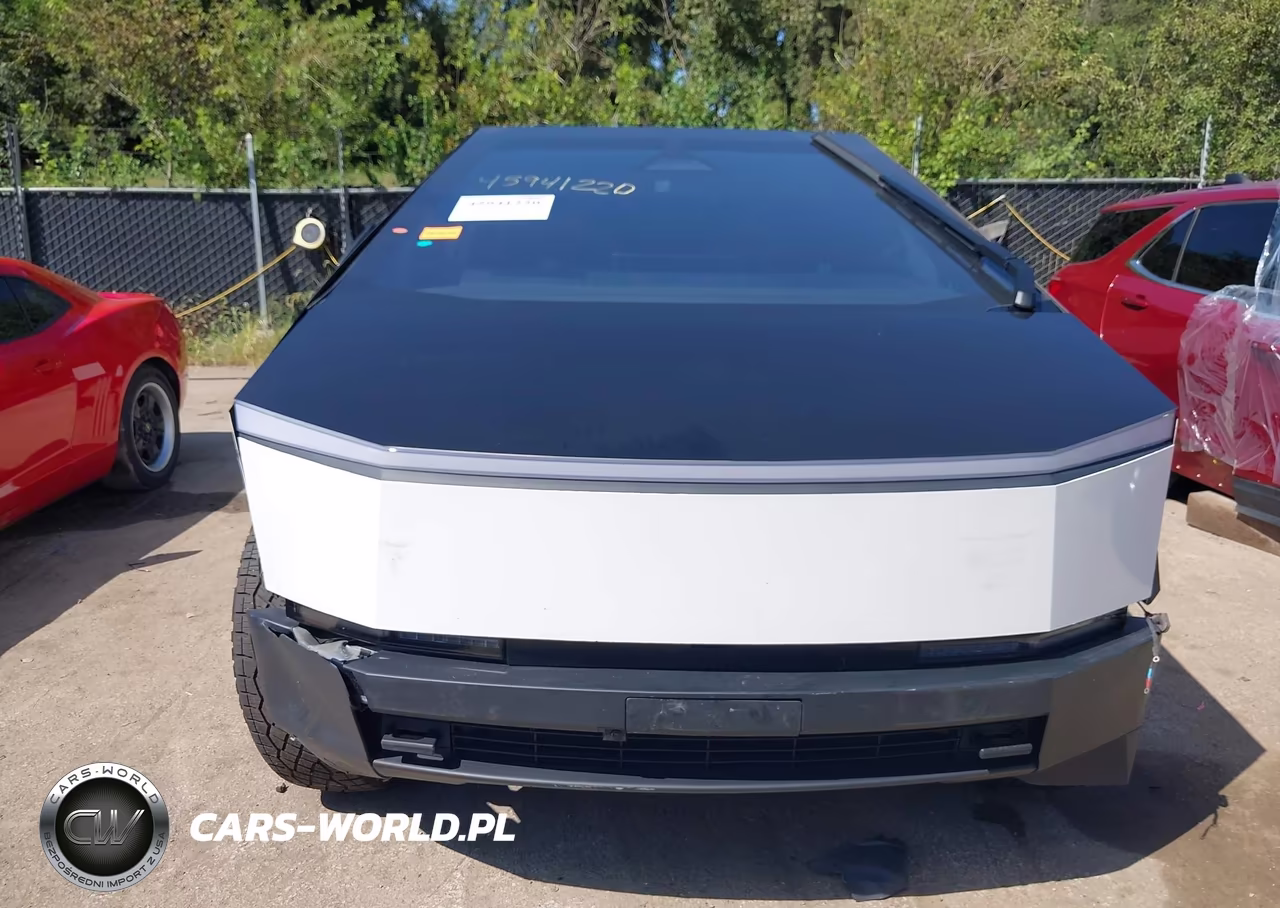 2024 Tesla Cybertruck All-Wheel Drive VIN:7G2CEHED1RA035678 - 13