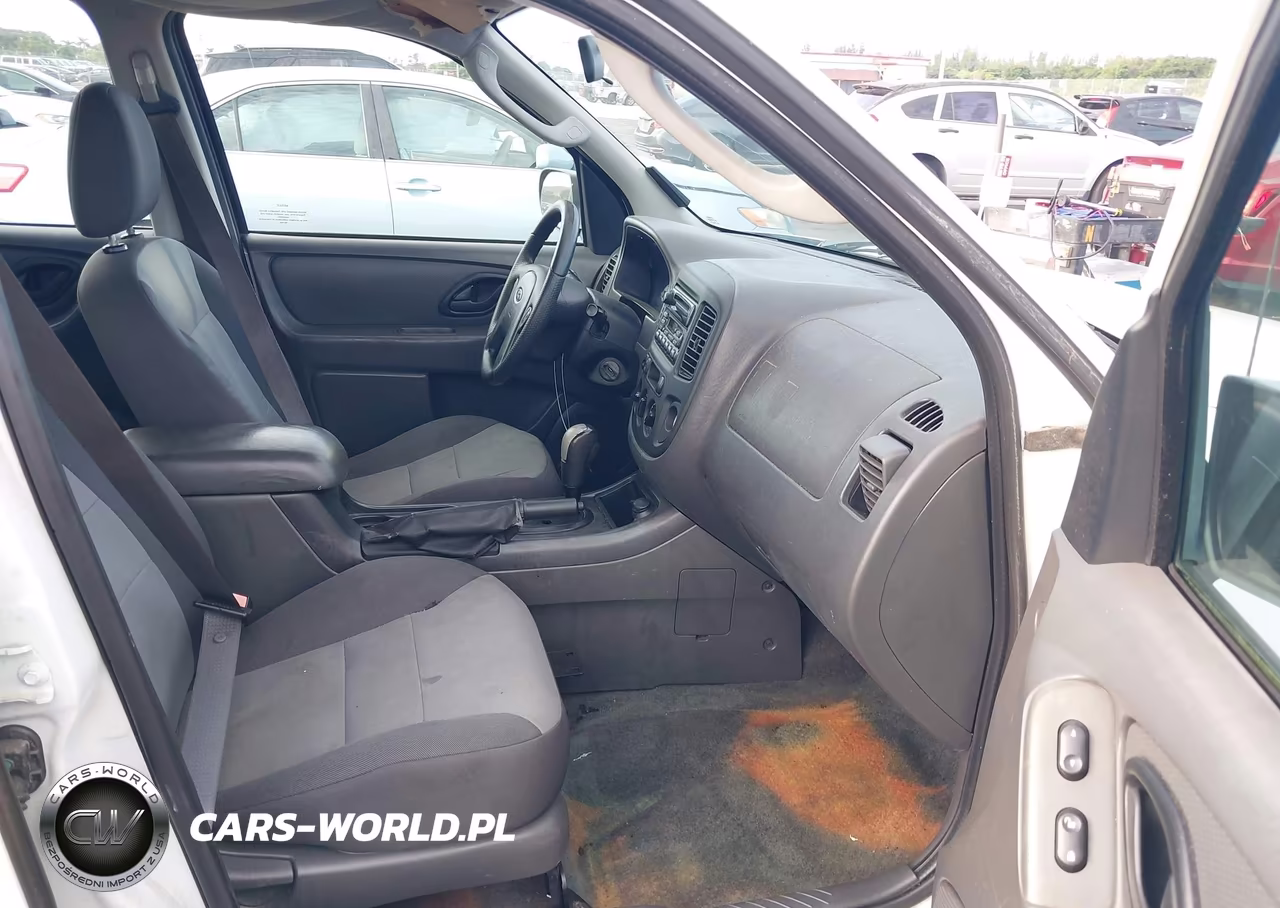2006 Ford Escape Xls VIN:1FMYU02Z66KB46401 - 5