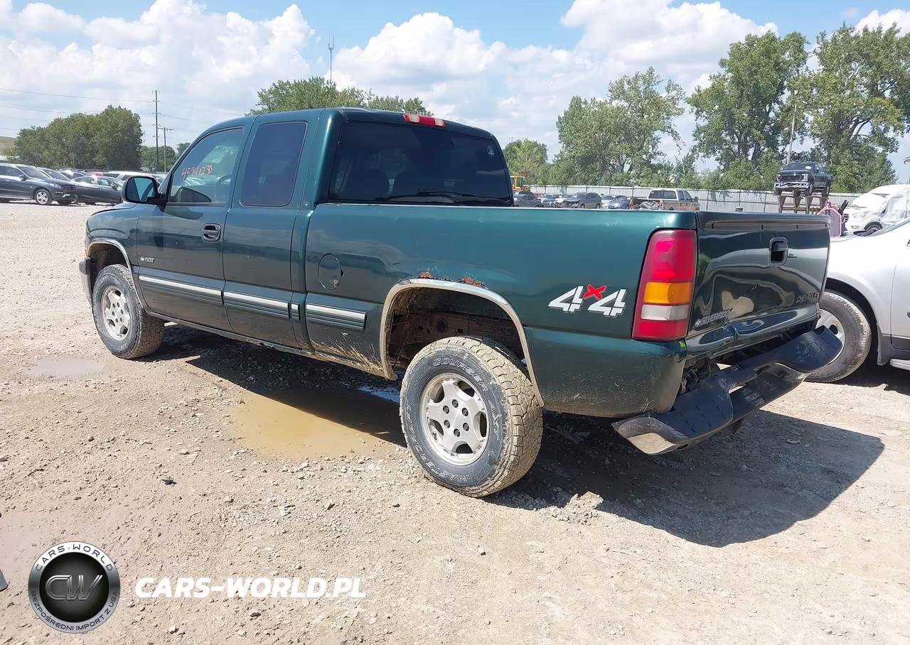 2002 Chevrolet Silverado 1500 Ls VIN:2GCEK19V321291301 - 3