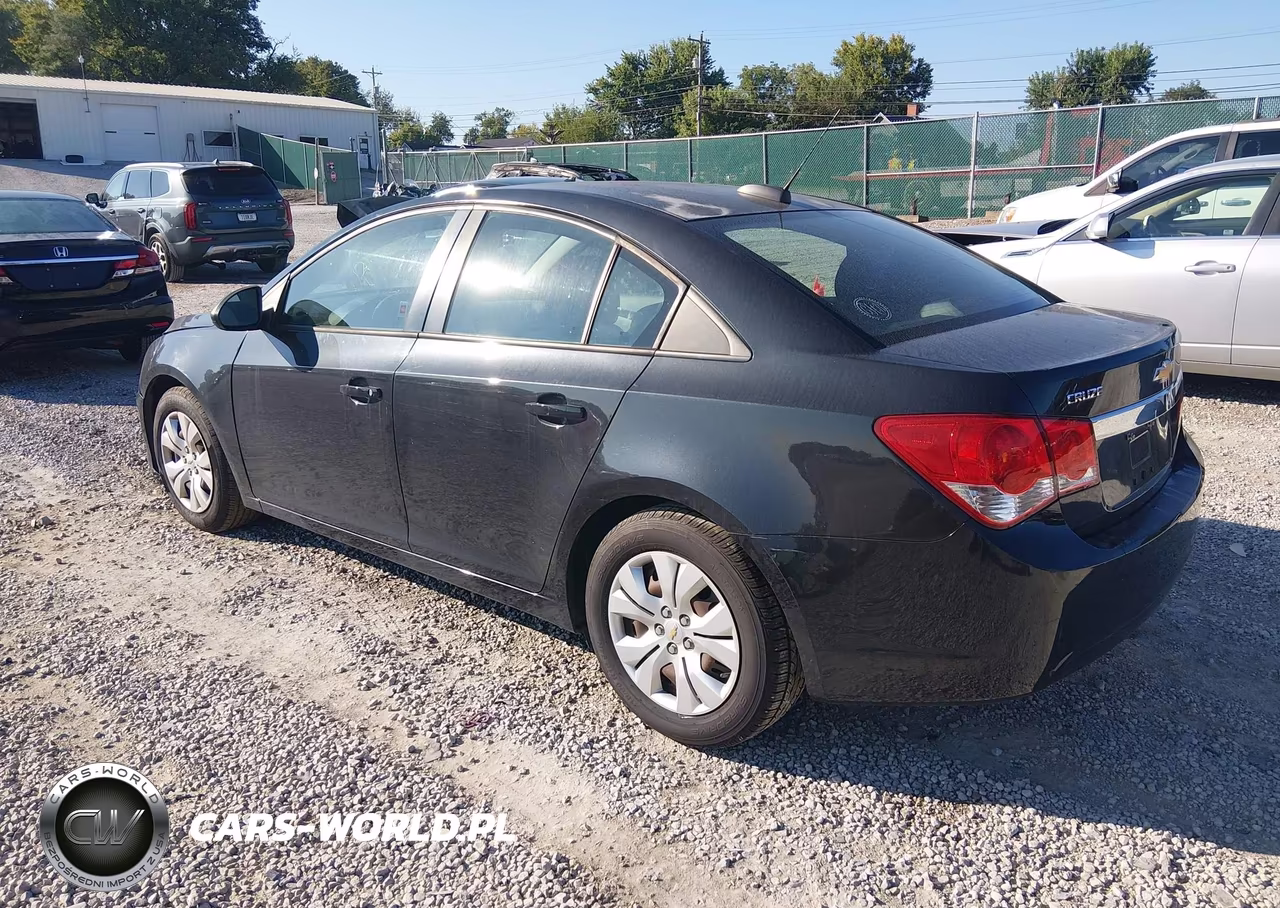 2016 Chevrolet Cruze Limited Ls VIN:1G1PC5SH3G7176220 - 3