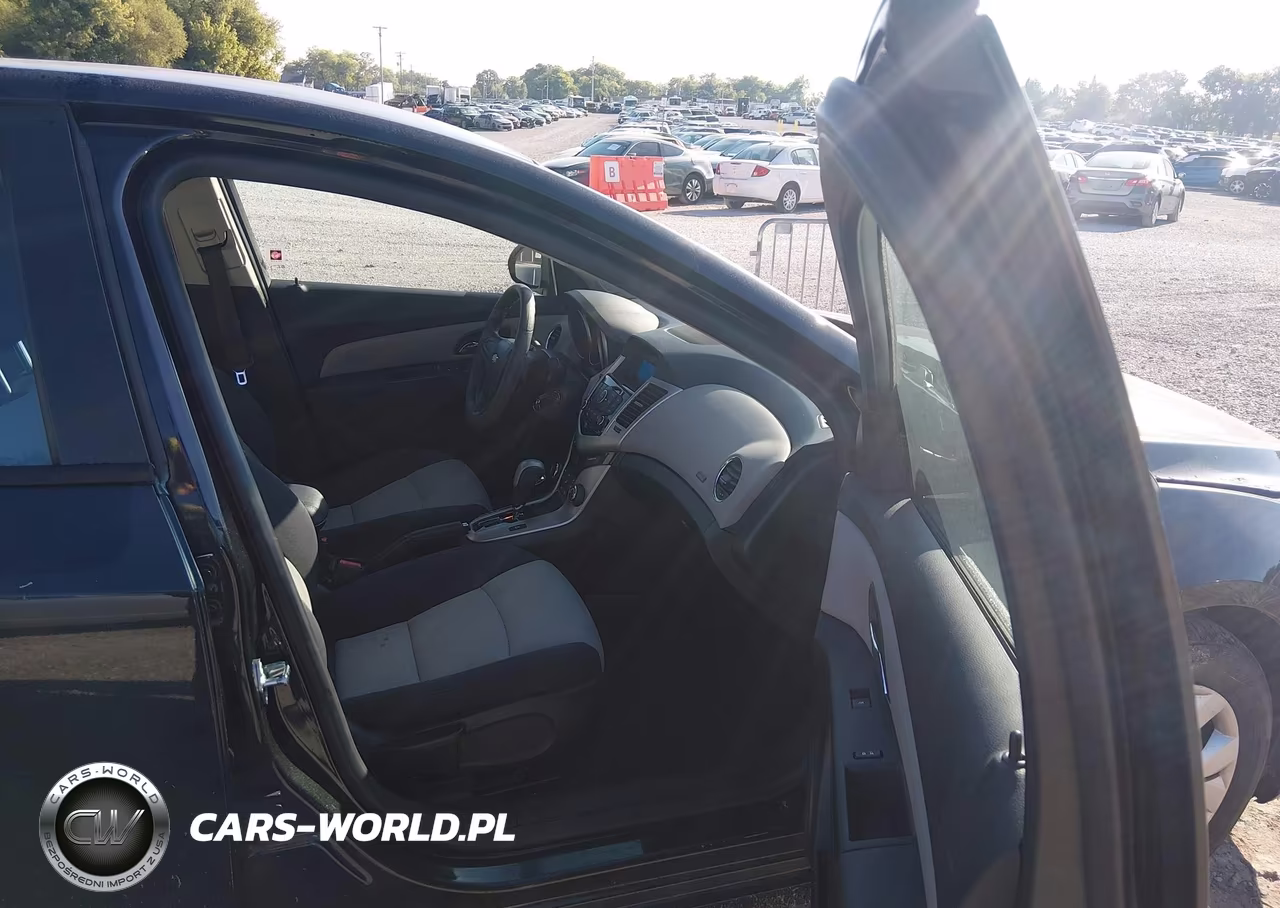 2016 Chevrolet Cruze Limited Ls VIN:1G1PC5SH3G7176220 - 5
