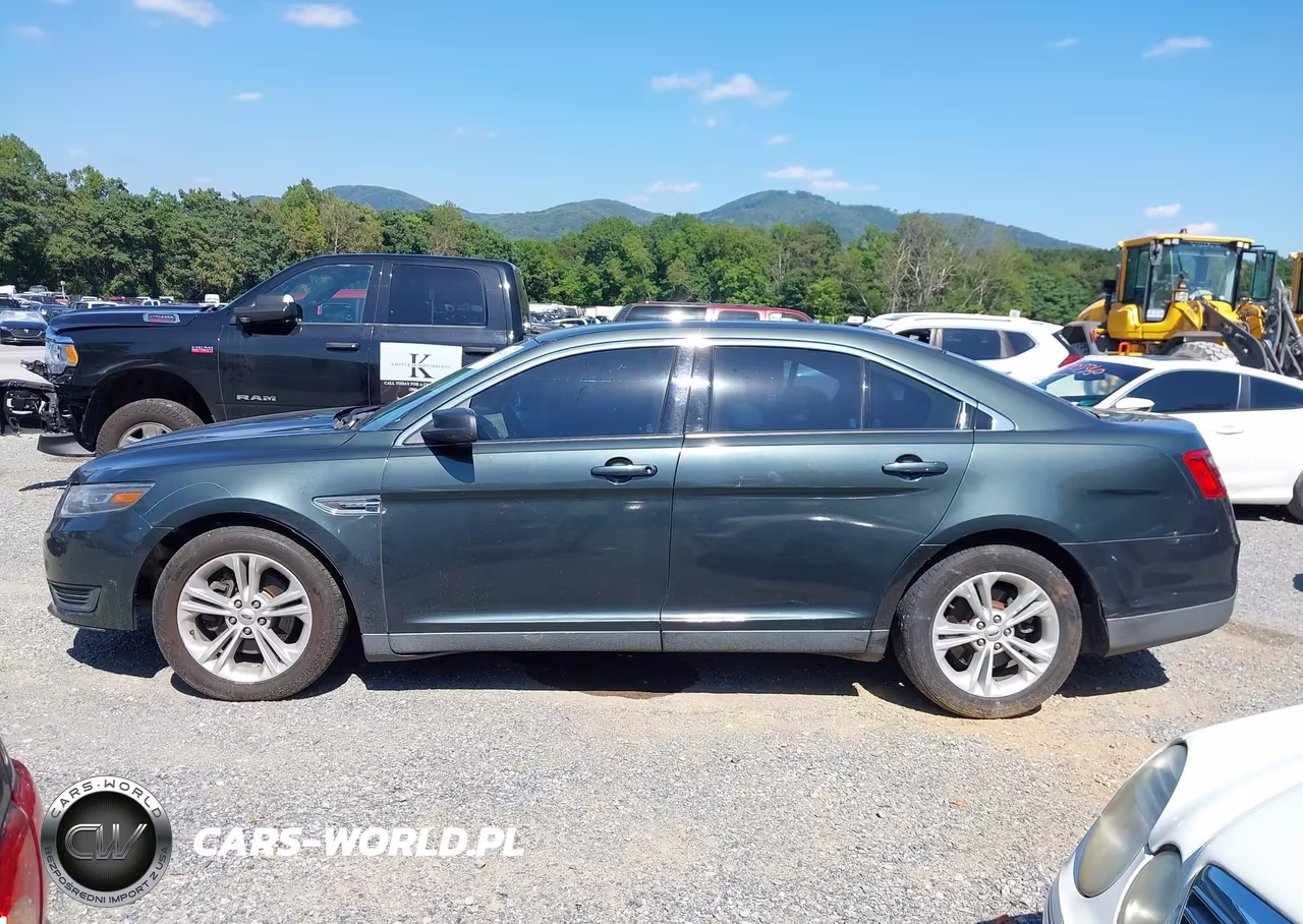 2016 Ford Taurus Se VIN:1FAHP2D89GG131252 - 15