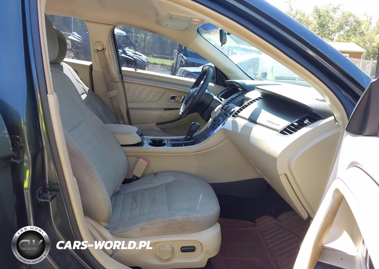 2016 Ford Taurus Se VIN:1FAHP2D89GG131252 - 5