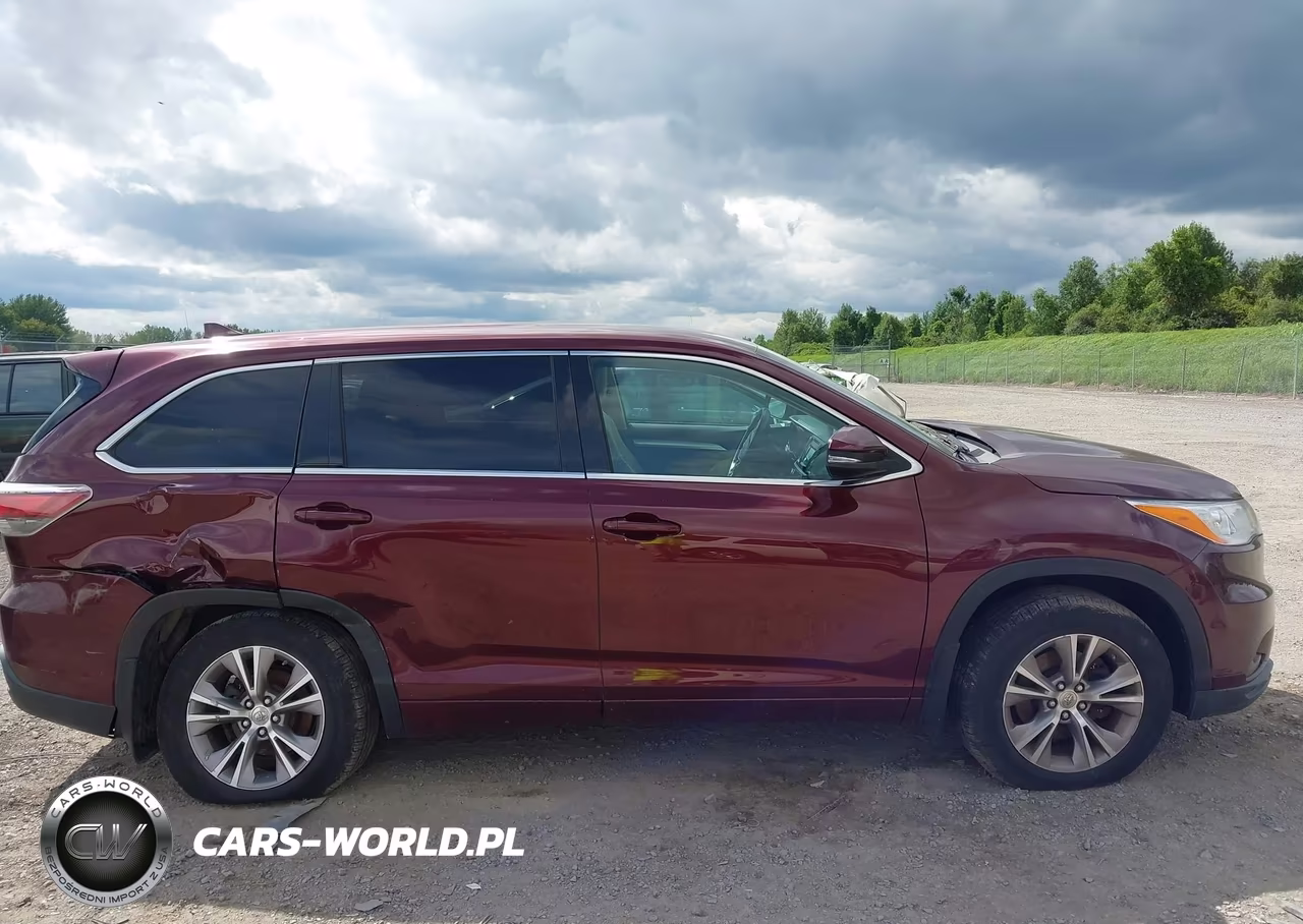 2014 Toyota Highlander Le Plus V6 VIN:5TDBKRFHXES009488 - 13