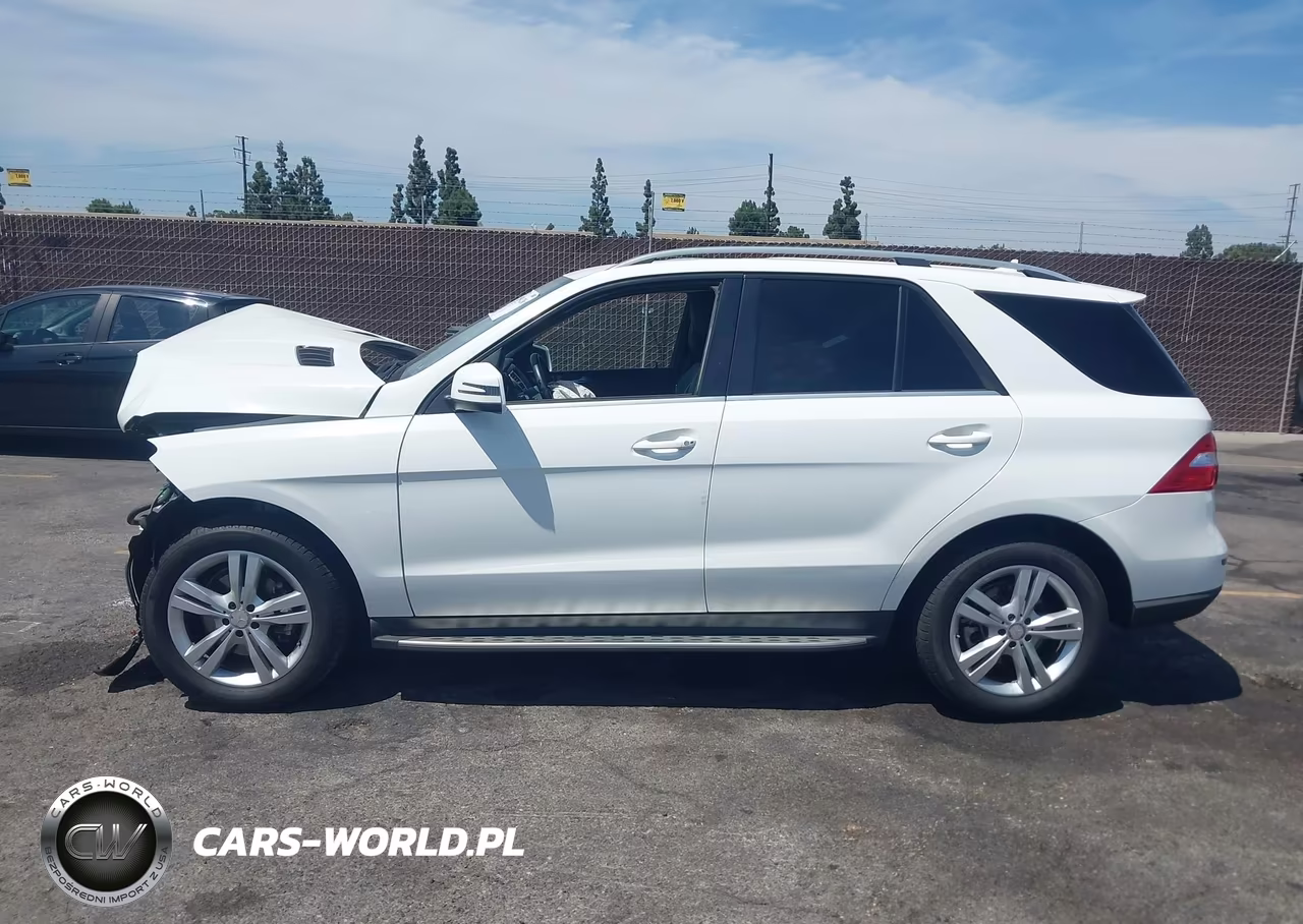2015 Mercedes-Benz Ml 350 VIN:4JGDA5JB5FA509964 - 14