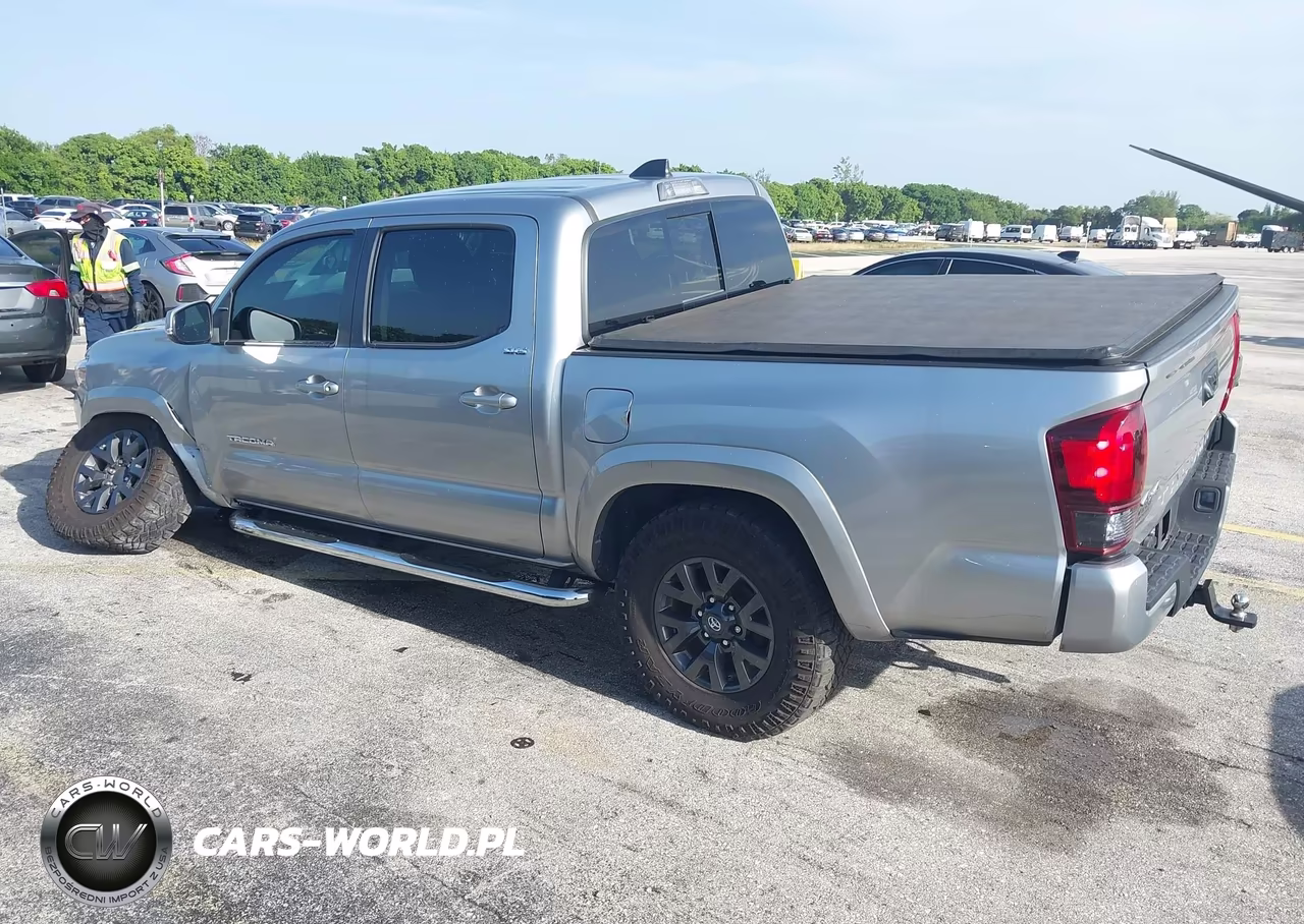 2023 Toyota Tacoma Sr5 V6 VIN:3TMCZ5AN6PM636309 - 3