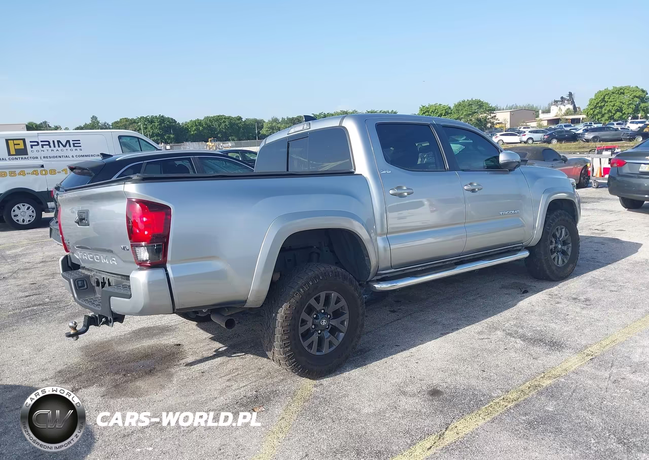 2023 Toyota Tacoma Sr5 V6 VIN:3TMCZ5AN6PM636309 - 4