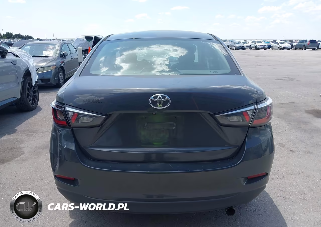 2018 Toyota Yaris Ia VIN:3MYDLBYV6JY321540 - 16