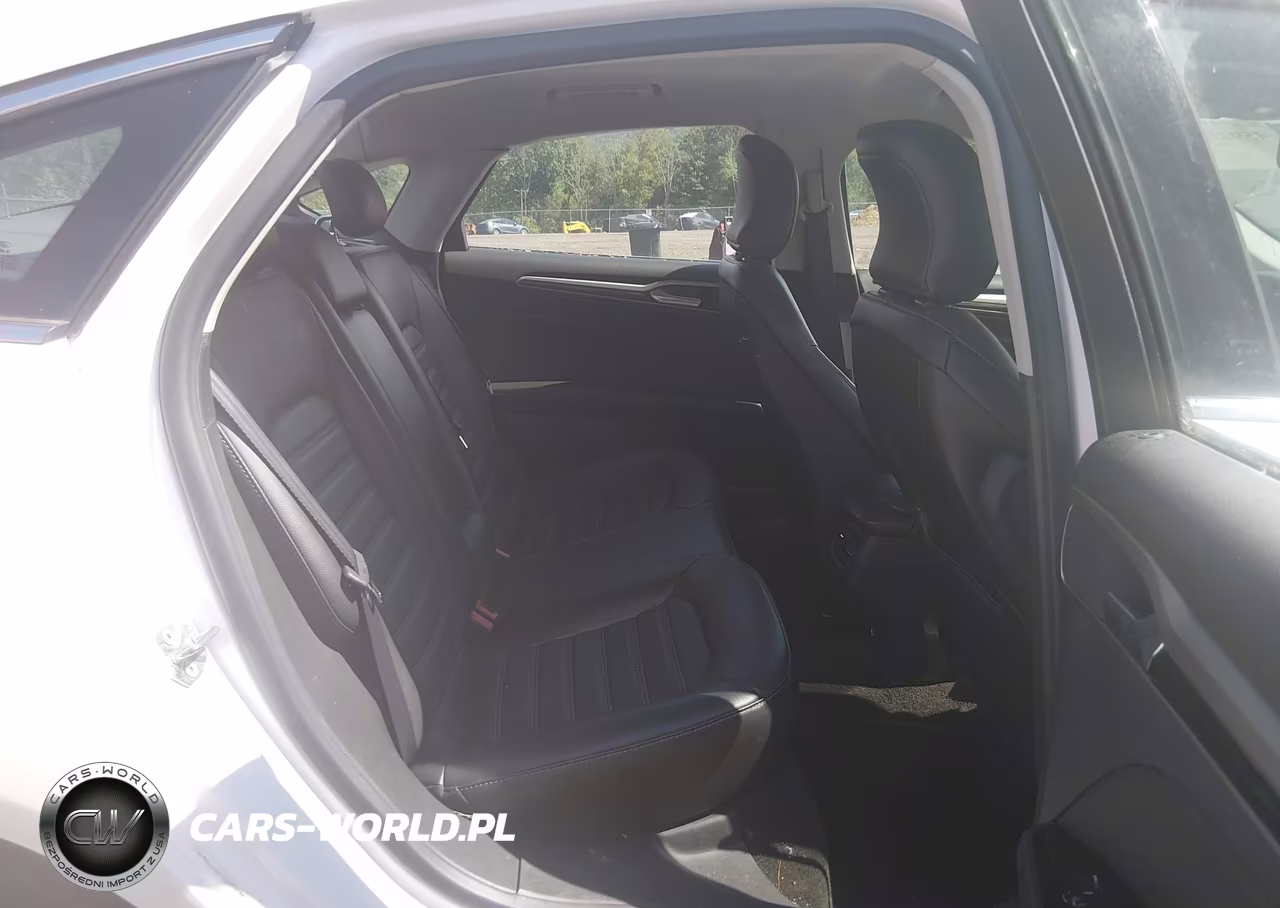 2015 Ford Fusion Se VIN:3FA6P0HD3FR188122 - 8