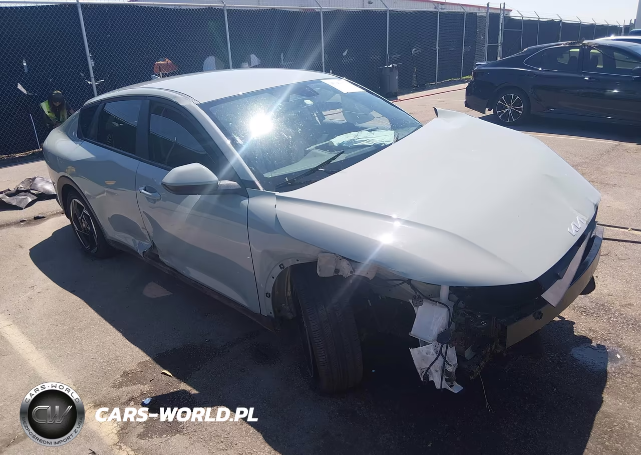2025 Kia K4 Ex