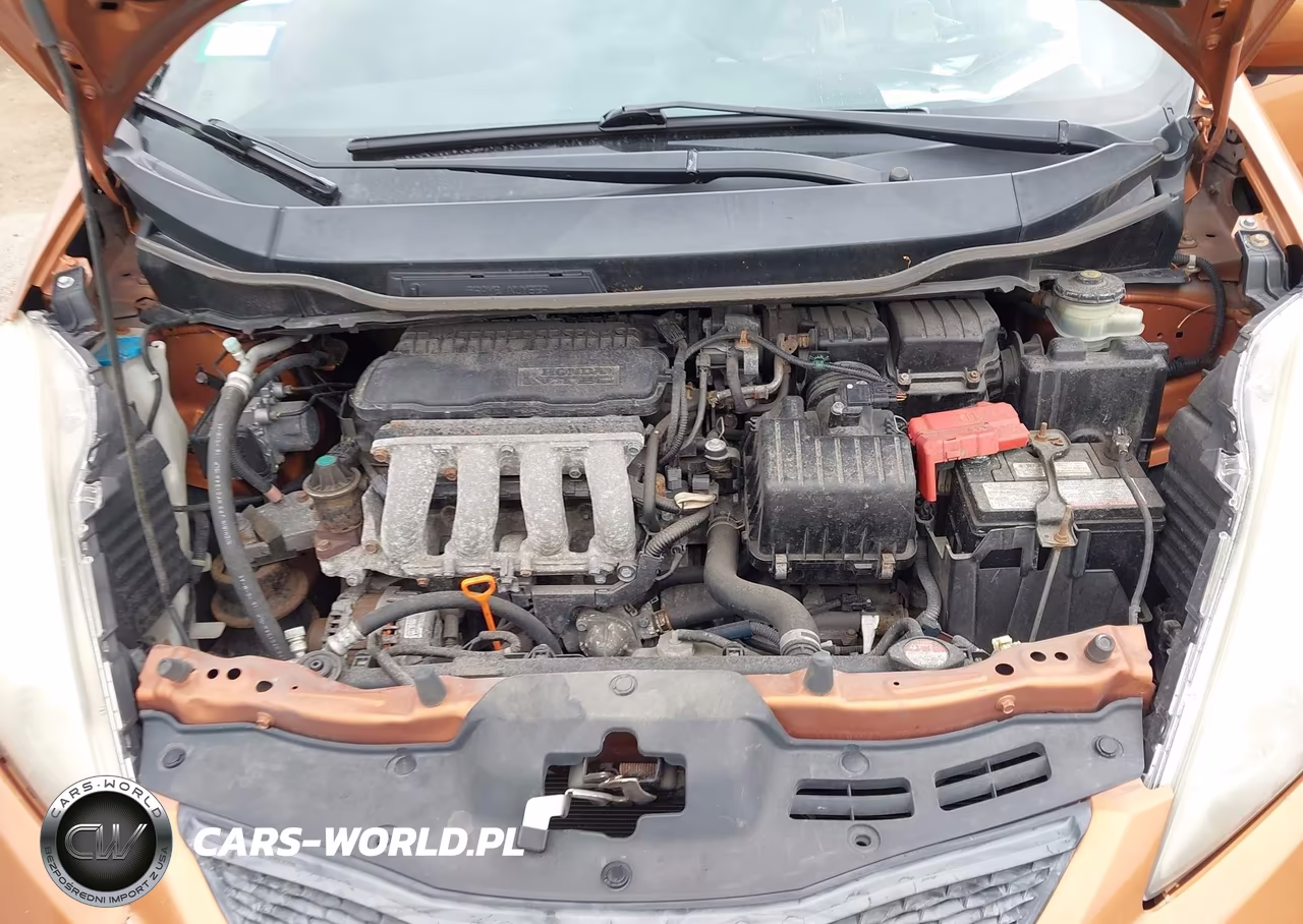 2010 Honda Fit Sport VIN:JHMGE8H43AS003050 - 10