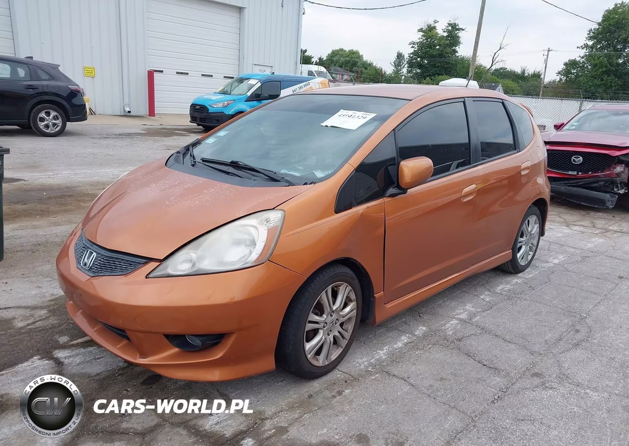2010 Honda Fit Sport VIN:JHMGE8H43AS003050 - 2