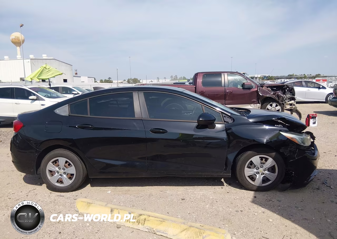 2018 Chevrolet Cruze Ls VIN:1G1BC5SM5J7102814 - 13