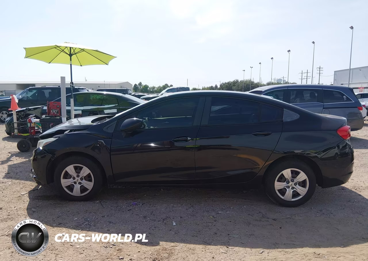 2018 Chevrolet Cruze Ls VIN:1G1BC5SM5J7102814 - 14