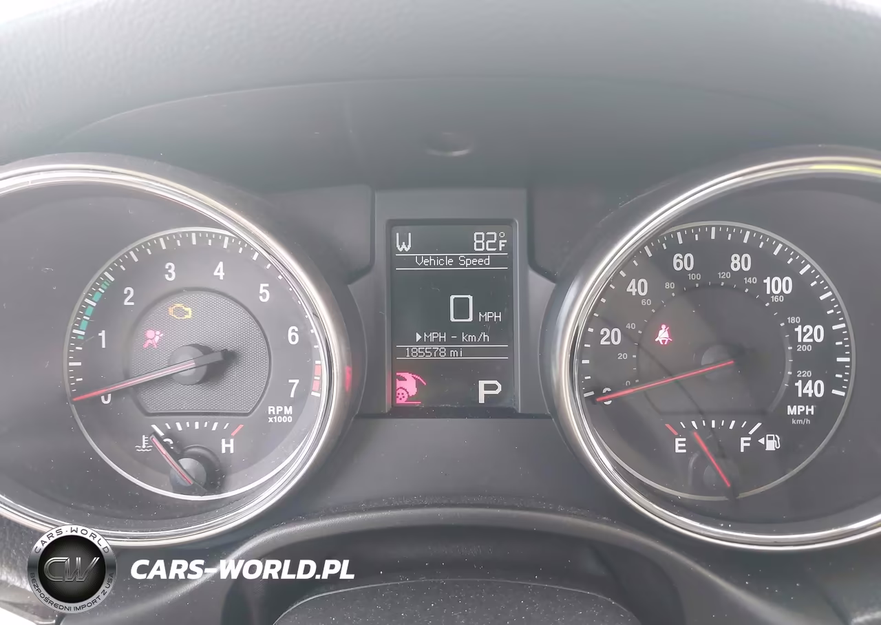 2013 Jeep Grand Cherokee Laredo VIN:1C4RJFAG0DC583841 - 7