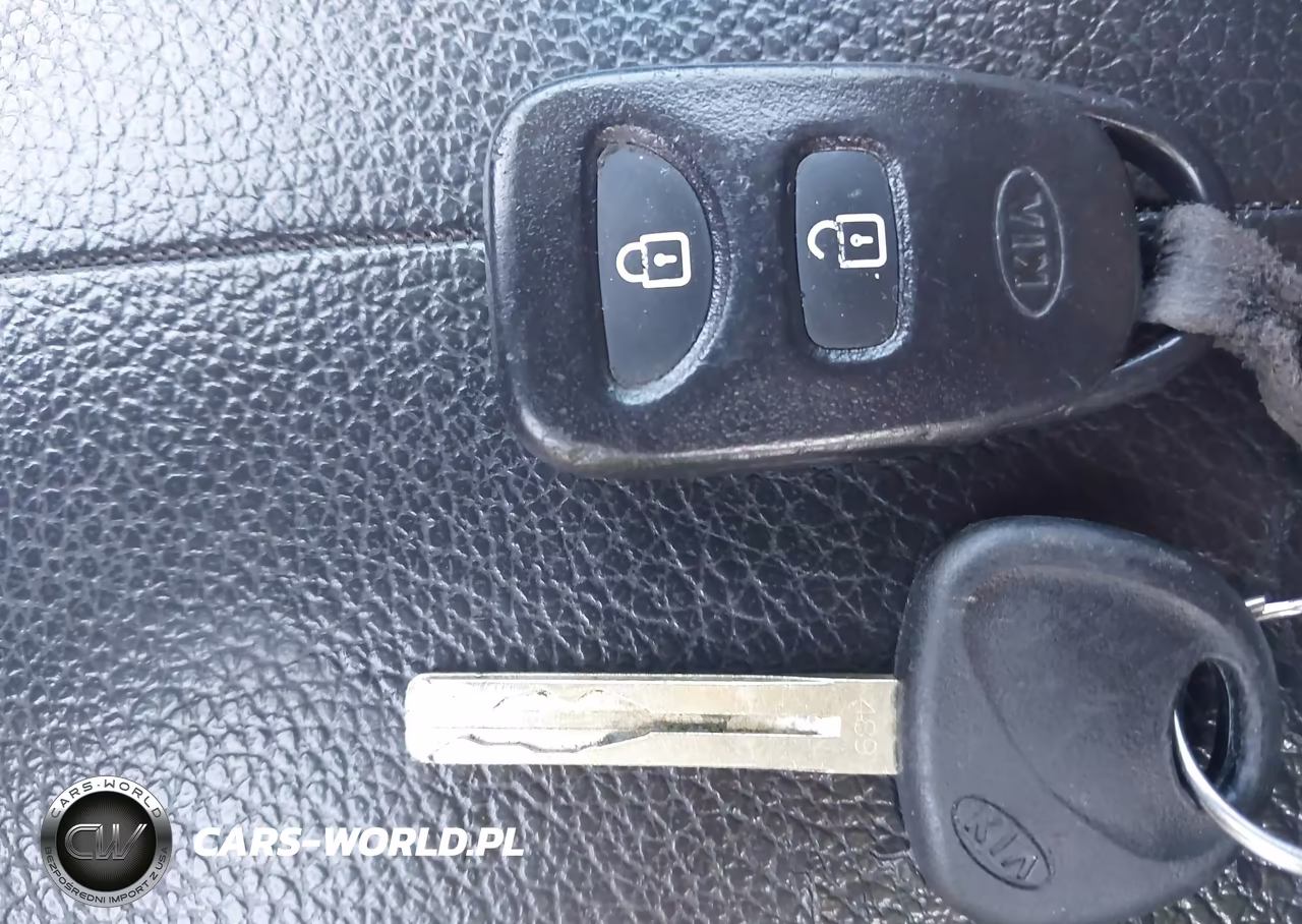 2011 Kia Sorento Lx VIN:5XYKTDA11BG159931 - 11