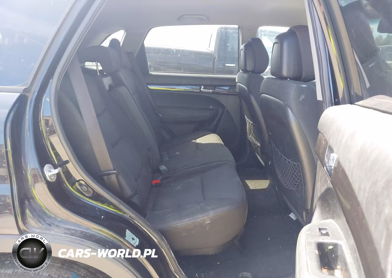 2011 Kia Sorento Lx VIN:5XYKTDA11BG159931 - 8